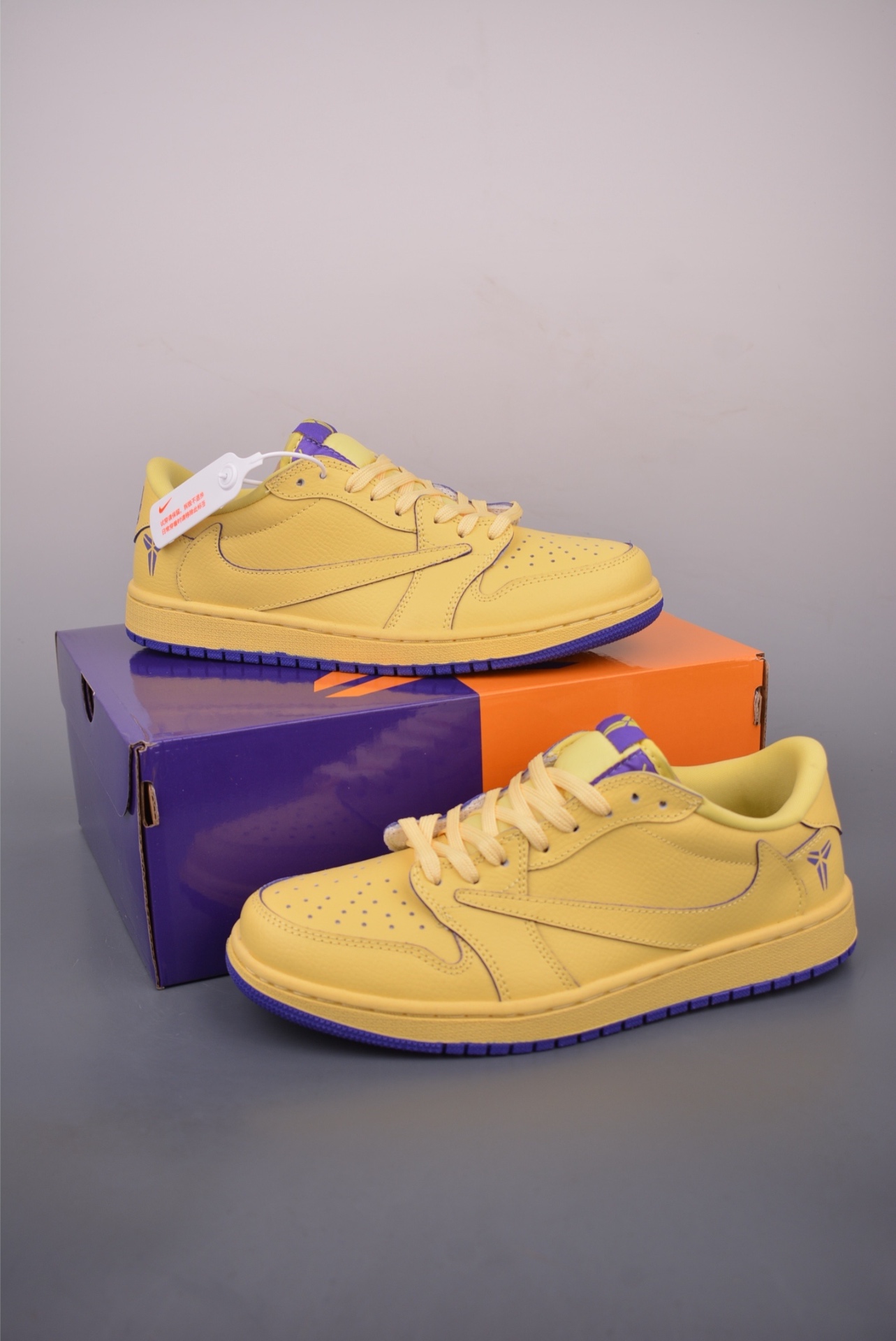Nike Travis Scott x Kobe x Air Jordan 1 Low — Lakers Yellow / Purple — LD2028-037 — foto 2