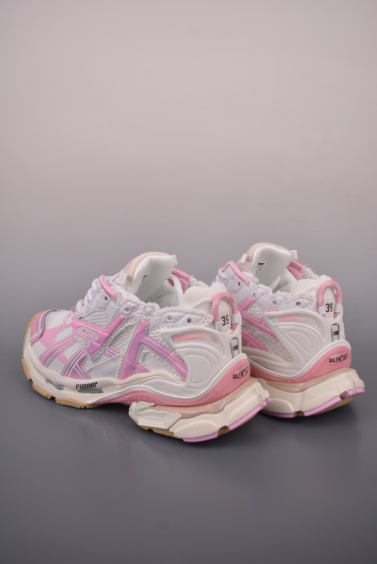 Balenciaga Runner — White / Pink — 677402 W3RB3 9059 — foto 2
