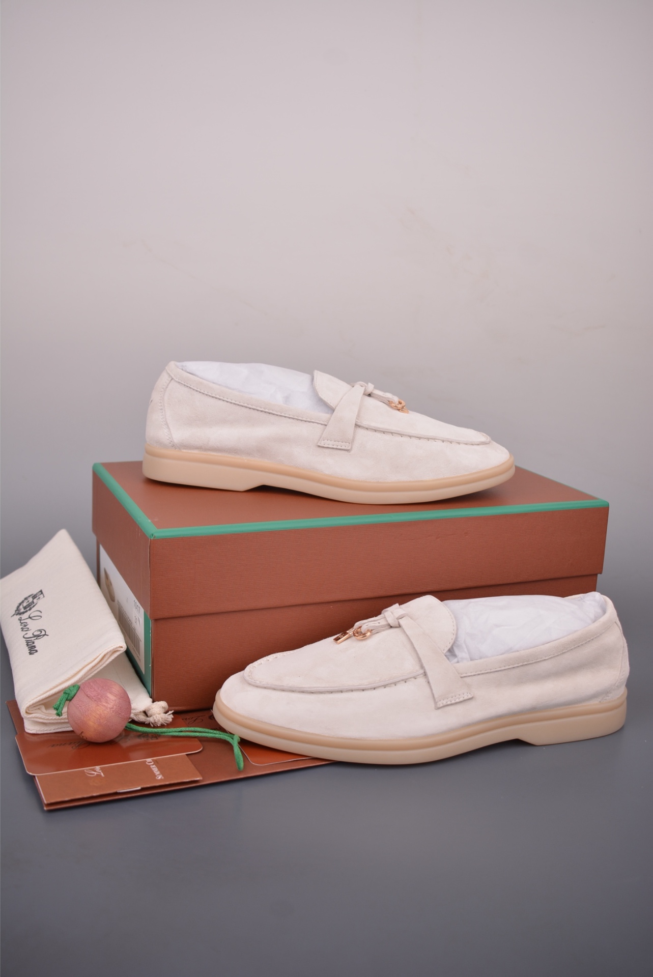 Loro Piana Loro Piana Summer Charms Walk — Sandstone — FAM3261
