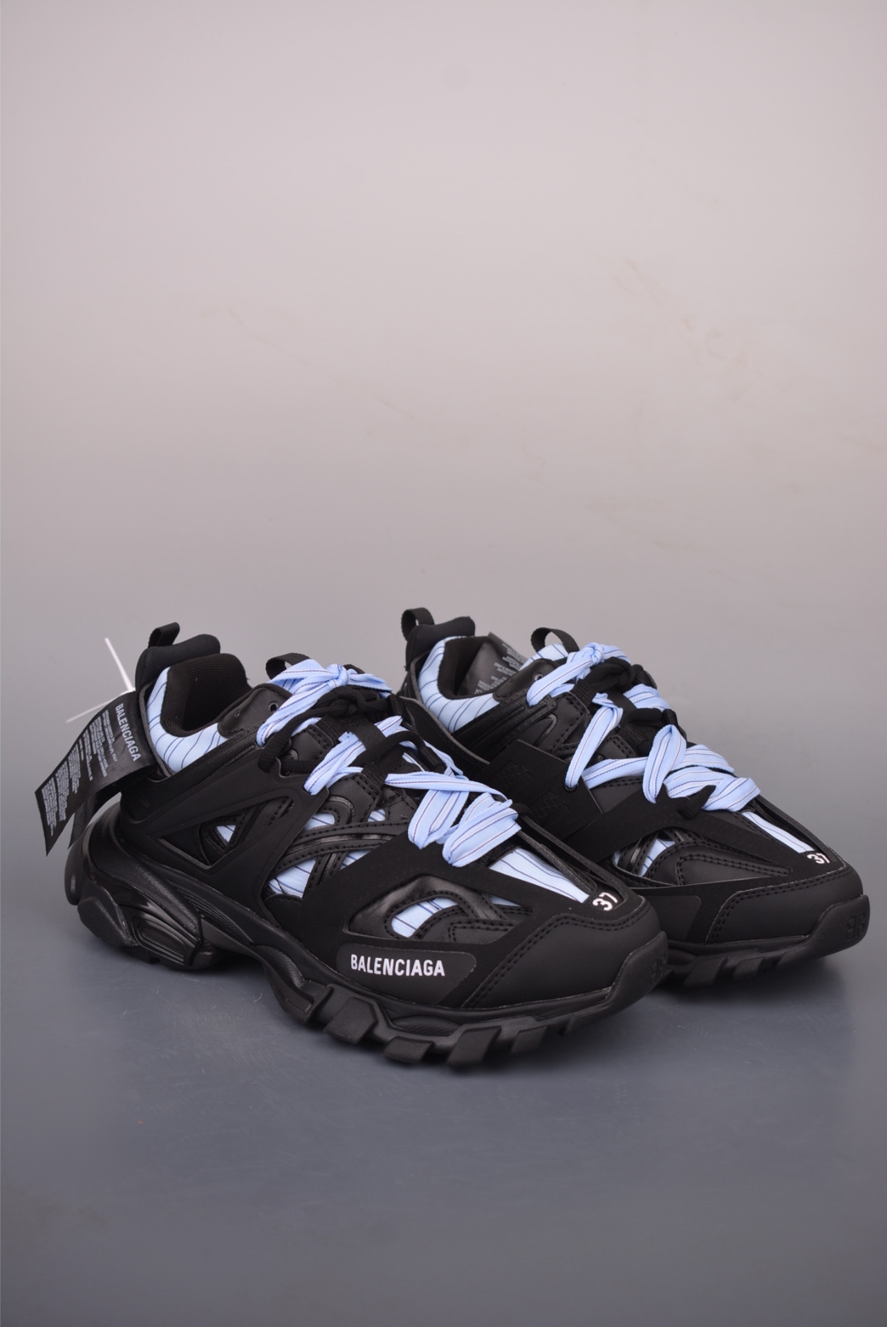 Balenciaga Runner — White — 677402 W3RB1 9000