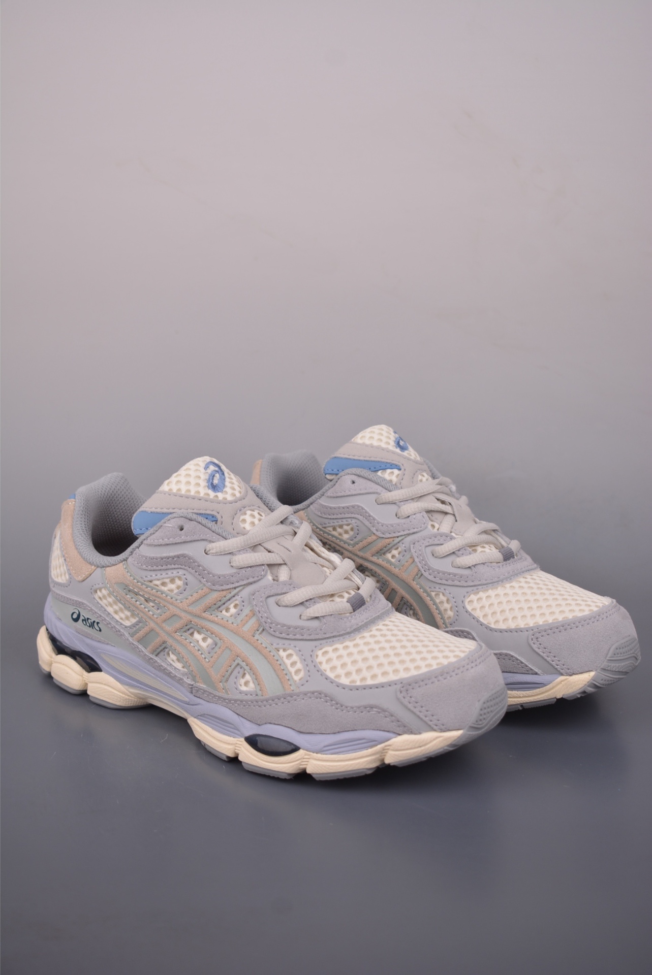 ASICS GEL-Cumulus 16 — Grigio / Azzurro / Crema