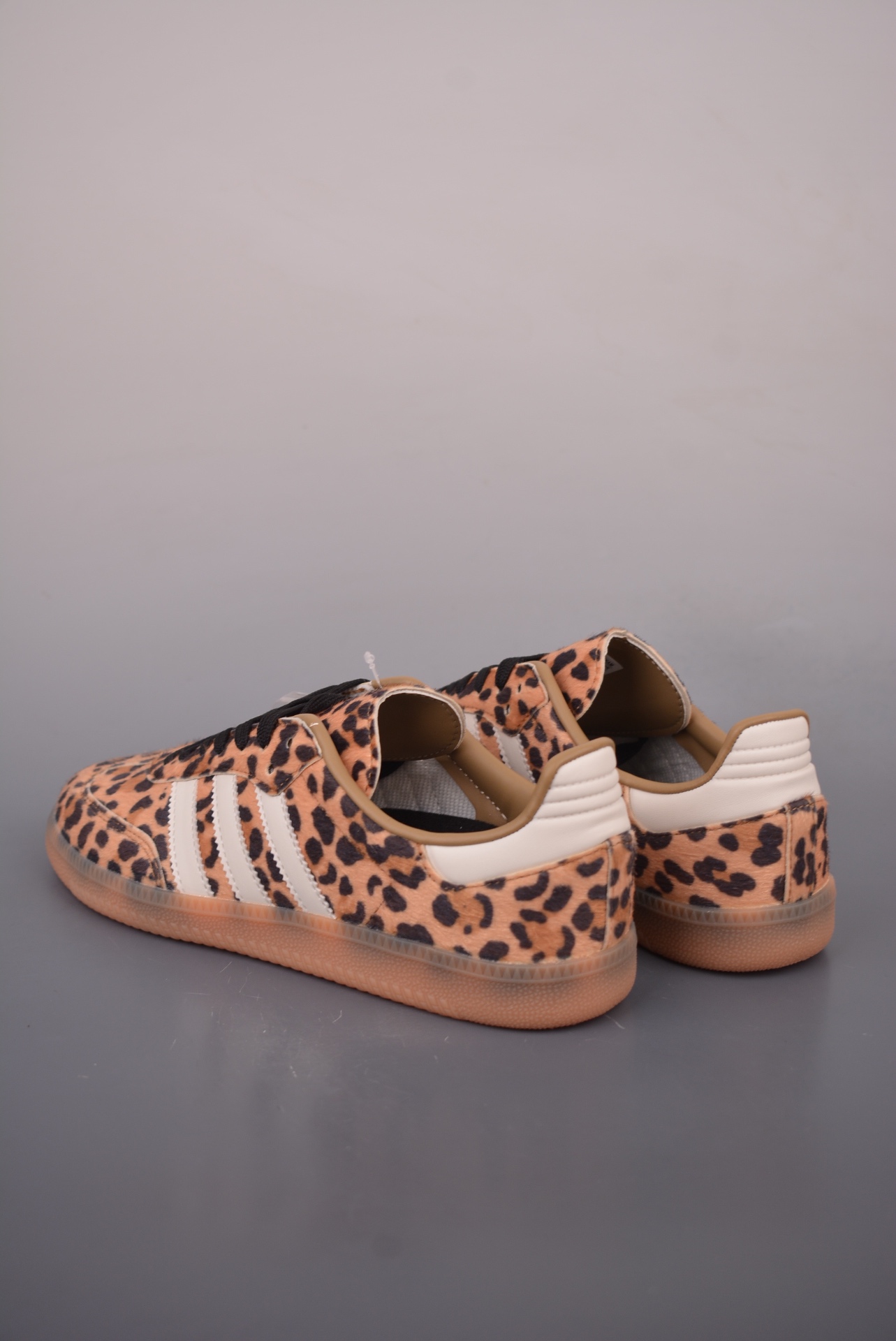 Adidas Adidas Originals Samba OG W — Leopard Magic Beige / Off White / Gum — KI6674 — foto 3
