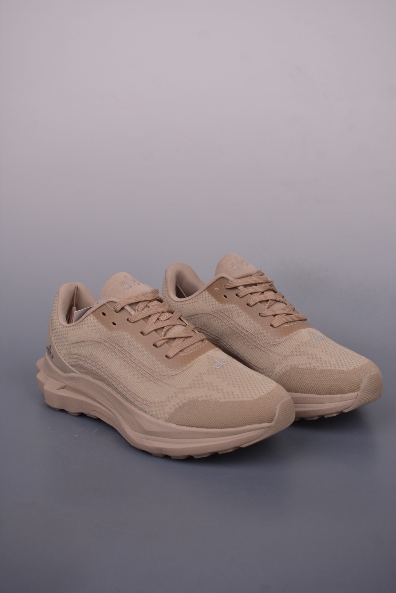 Alo Runner — Beige / Sabbia — foto 2