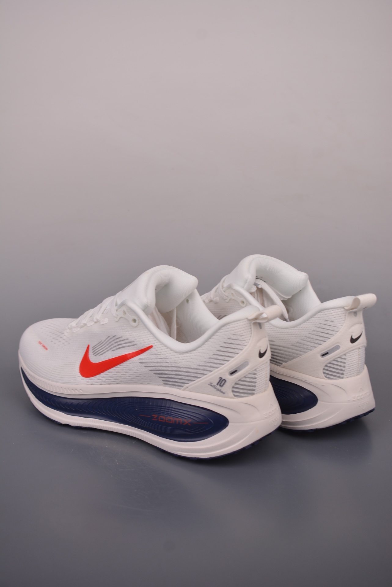 Nike Nike Air Zoom Vomero 18 World Cup Joint — White / Navy Blue / Red — DM6828-005 — foto 3