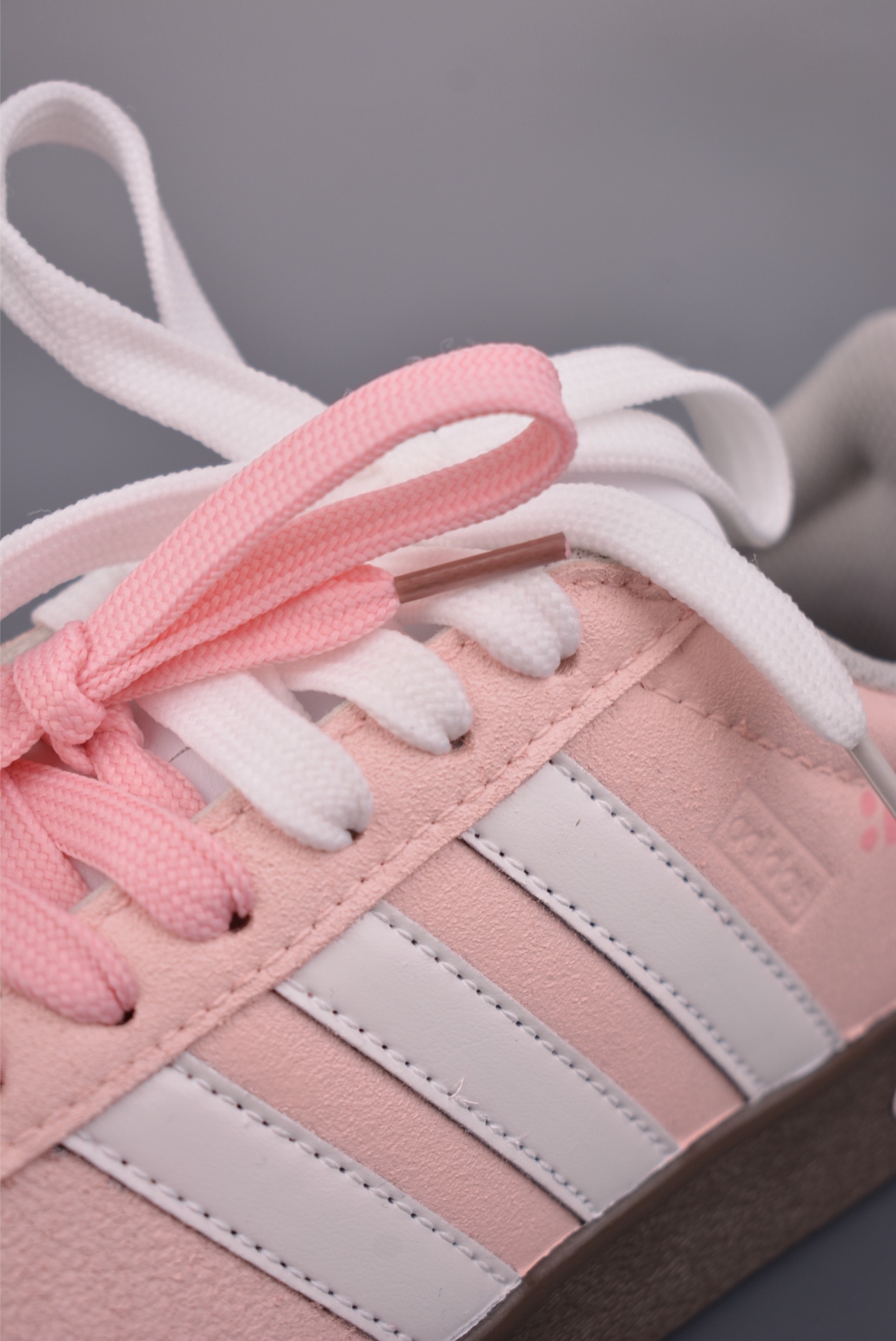 Adidas Adidas VL Court Classic — Hand-painted Graffiti / Pink — HQ1802 — foto 4
