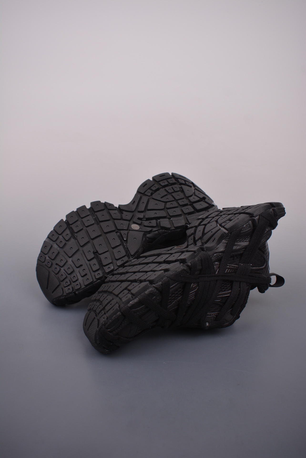 Balenciaga Phantom Sneaker 3XL — Total Black — foto 5