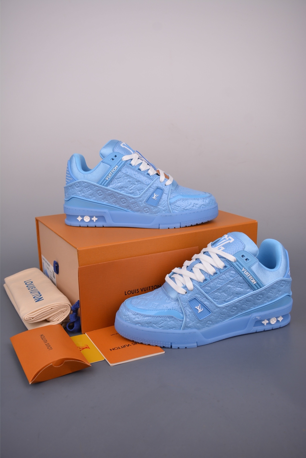 Louis Vuitton LV Trainer — Azzurro monogram — 1622 — foto 4