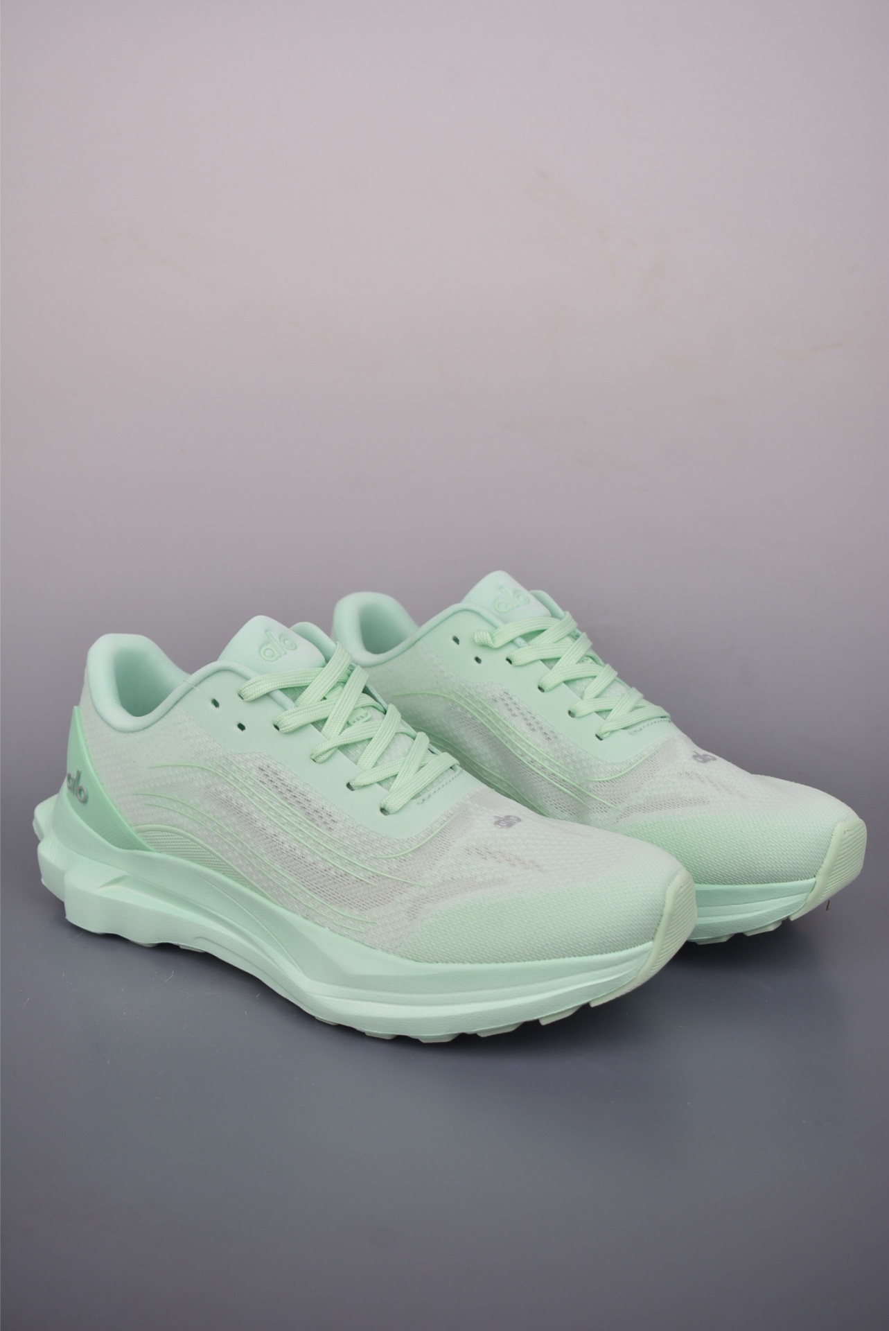 Alo Runner — Verde menta / Bianco