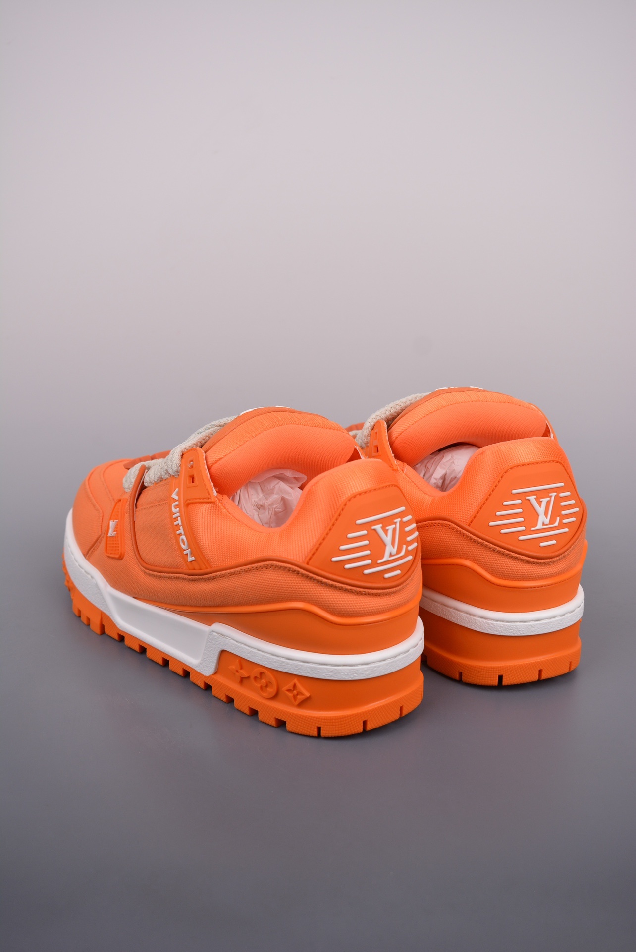 Louis Vuitton LV Trainer Maxi Low Canvas — Arancione Brillante / Bianco — 1ABMSR — foto 3
