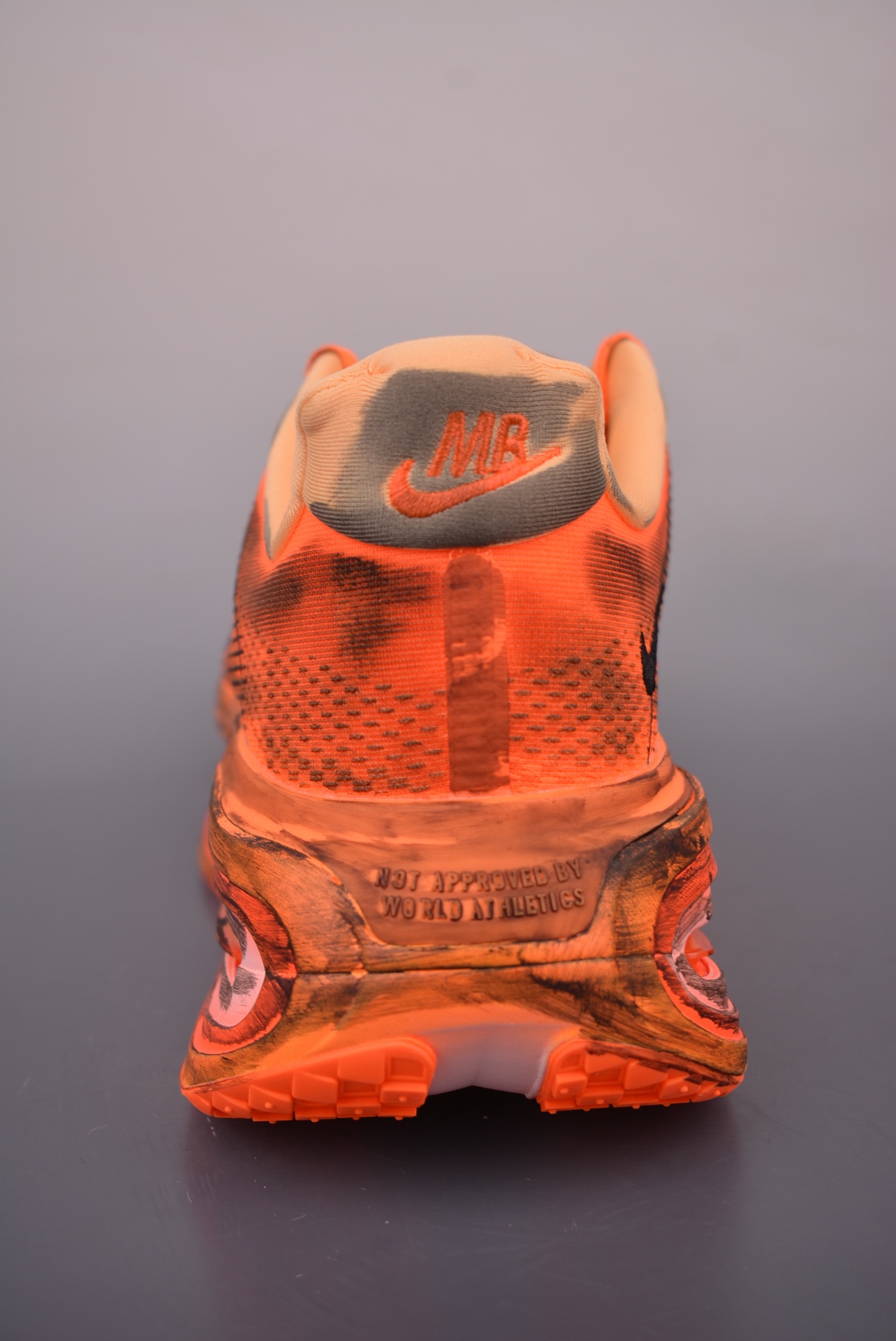 Nike Melitta Baumeister x Nike Wmns Vomero Premium — Total Orange — IQ7166-800 — foto 4