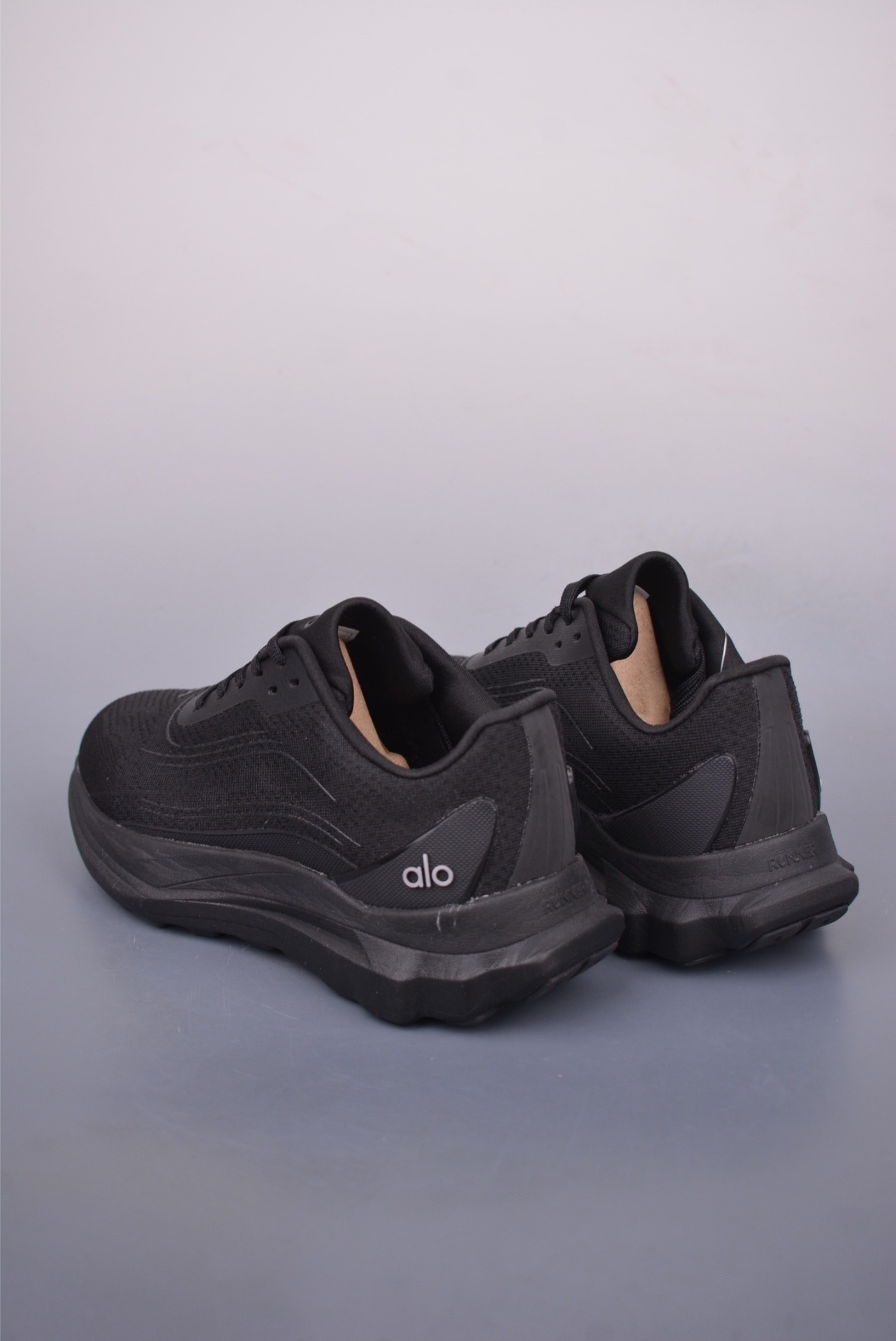 Alo Runner — Nero — foto 2