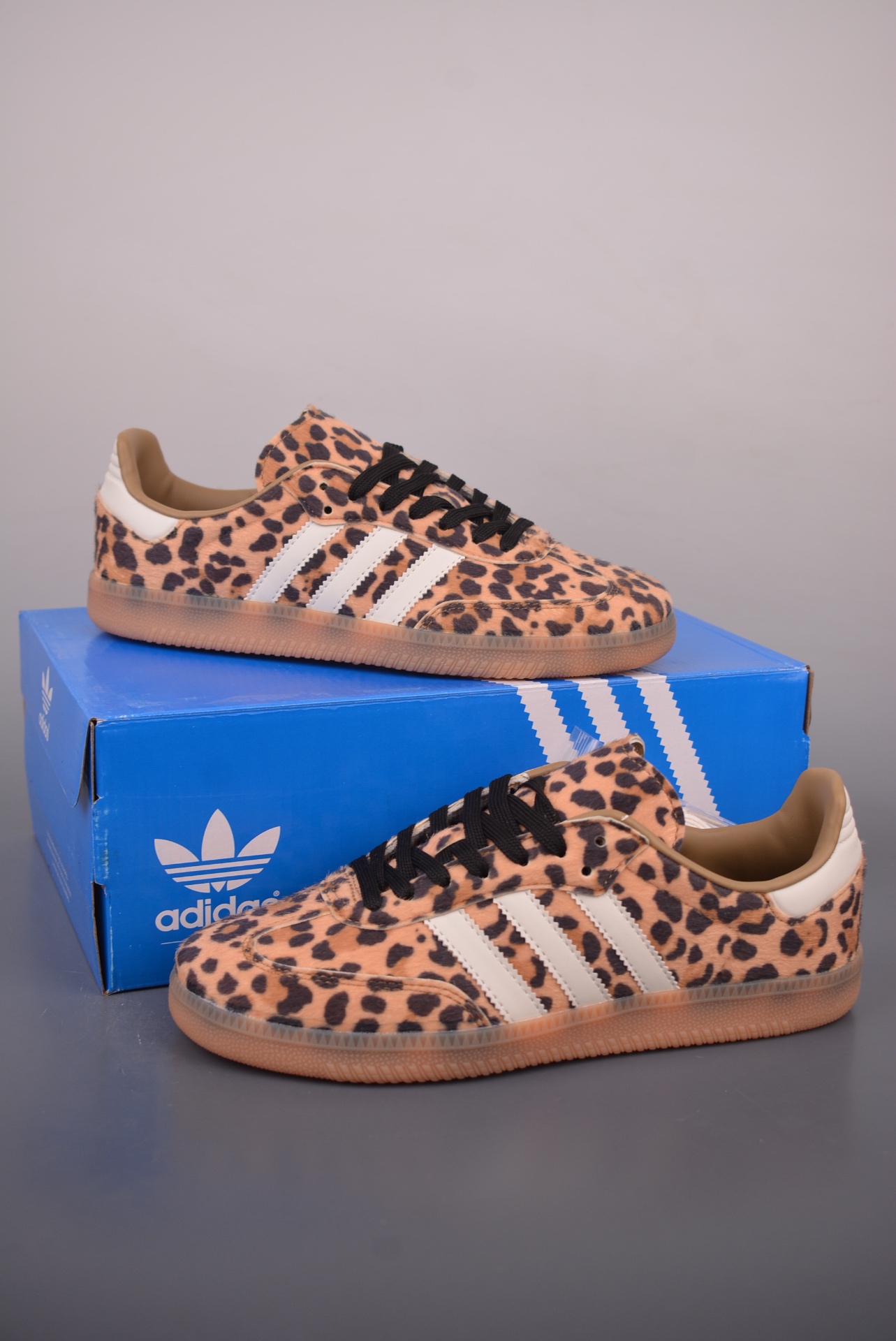 Adidas Adidas Originals Samba OG W — Leopard Magic Beige / Off White / Gum — KI6674 — foto 2