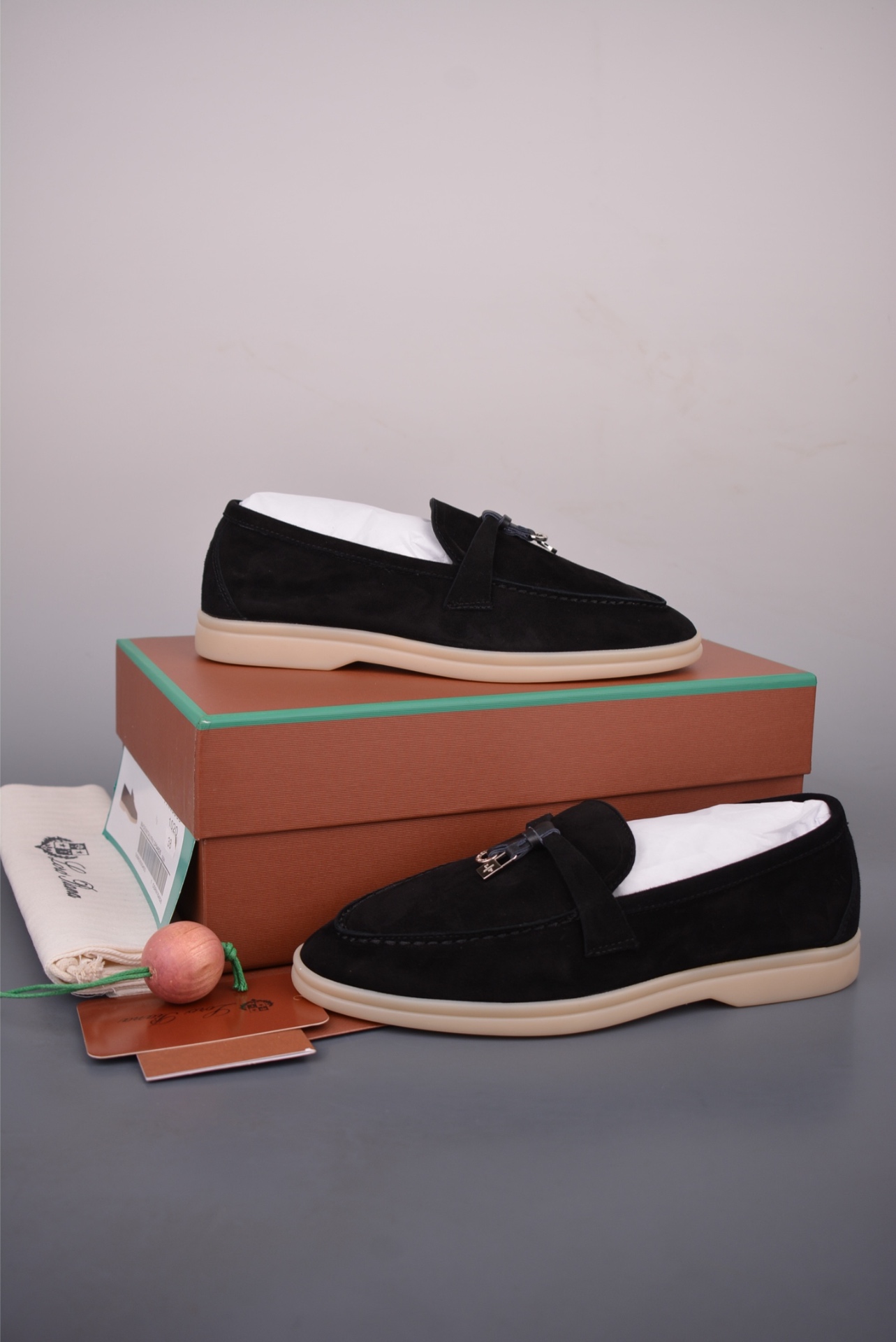 Loro Piana Loro Piana Summer Charms Walk Loafers — Caviar — FAE5444_MB97 — foto 3