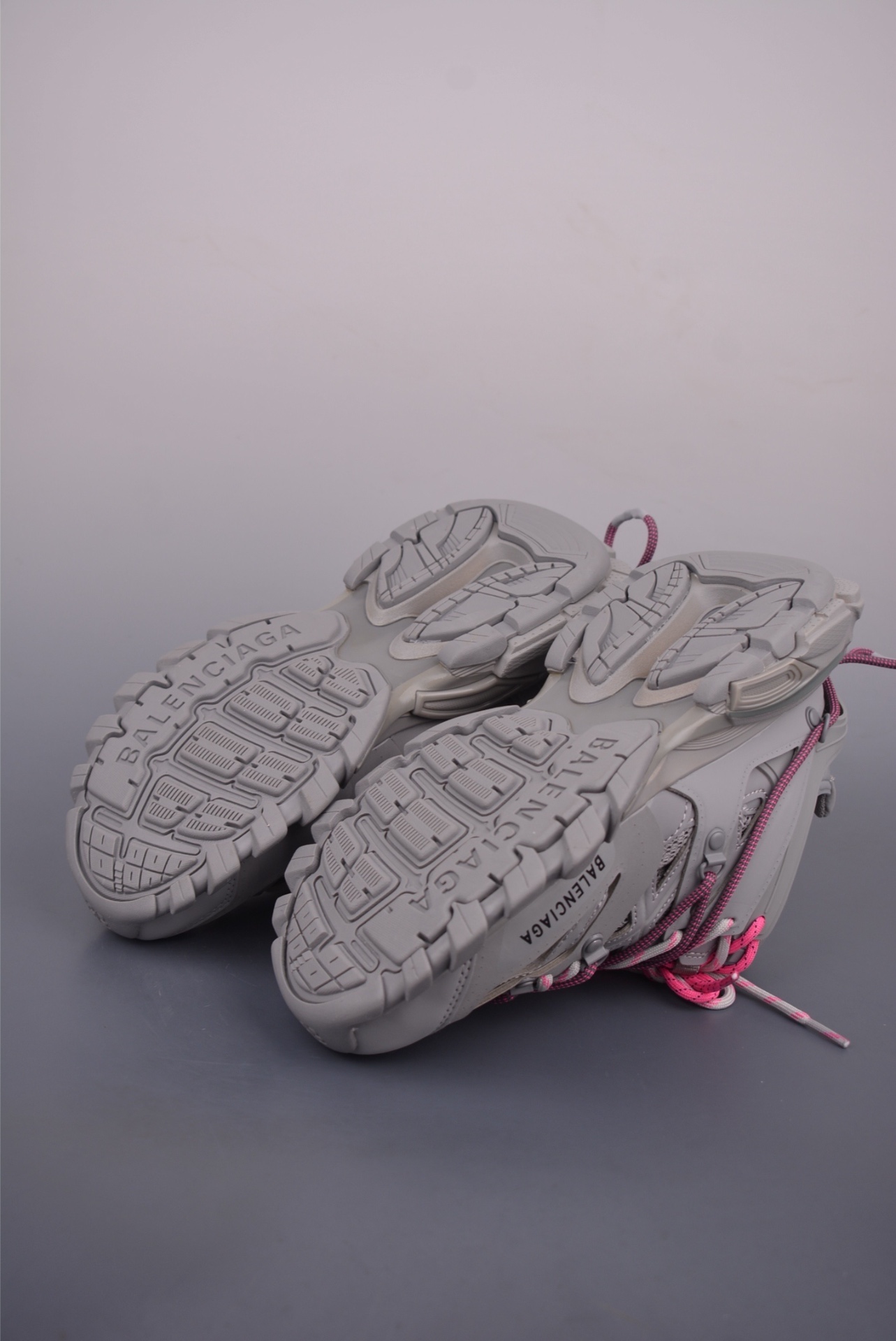 Balenciaga Track Tech — Grey / Pink — 800590 WTRHK — foto 5