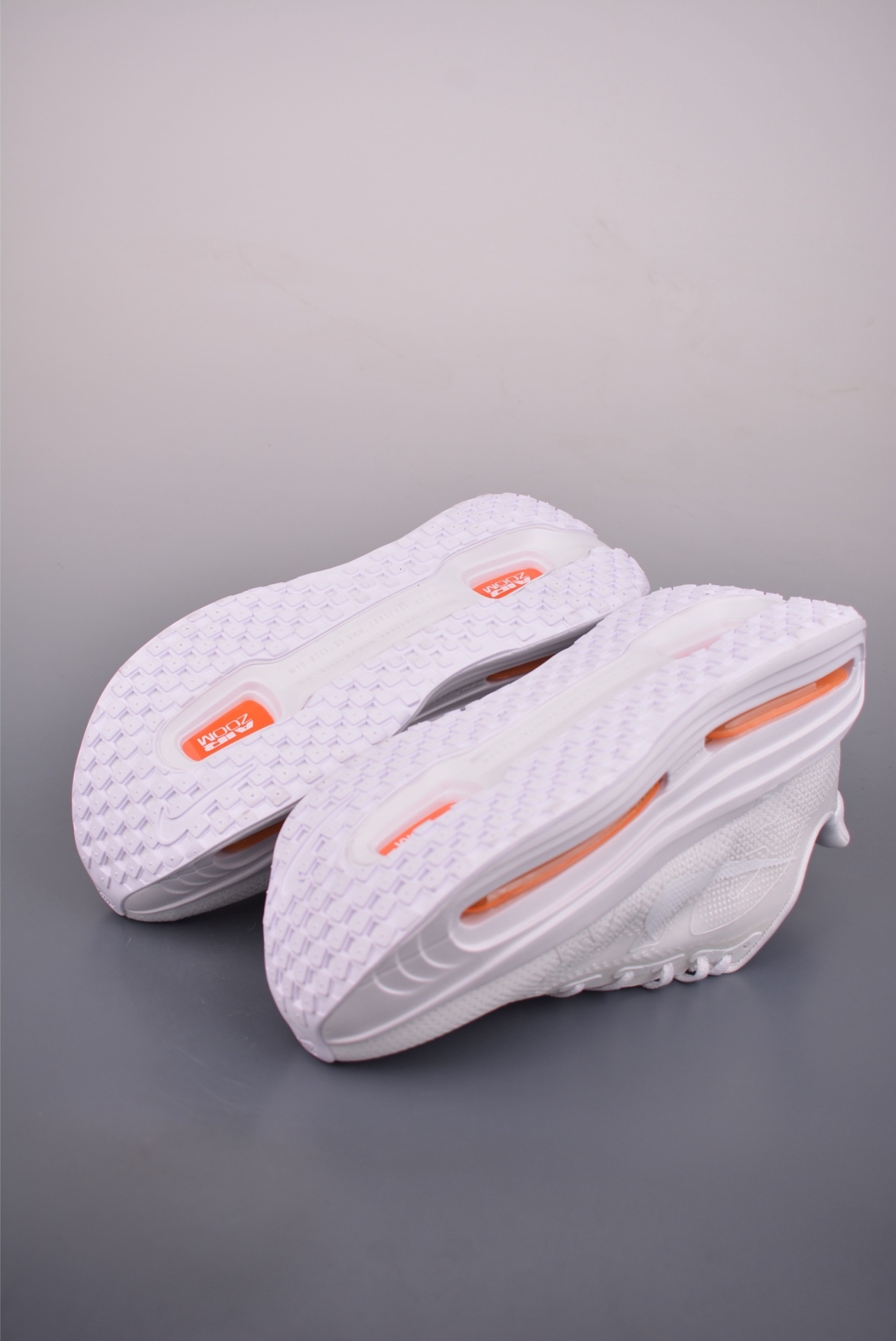 Nike Nike Vomero Premium — Cloud White — HQ2050-533 — foto 5