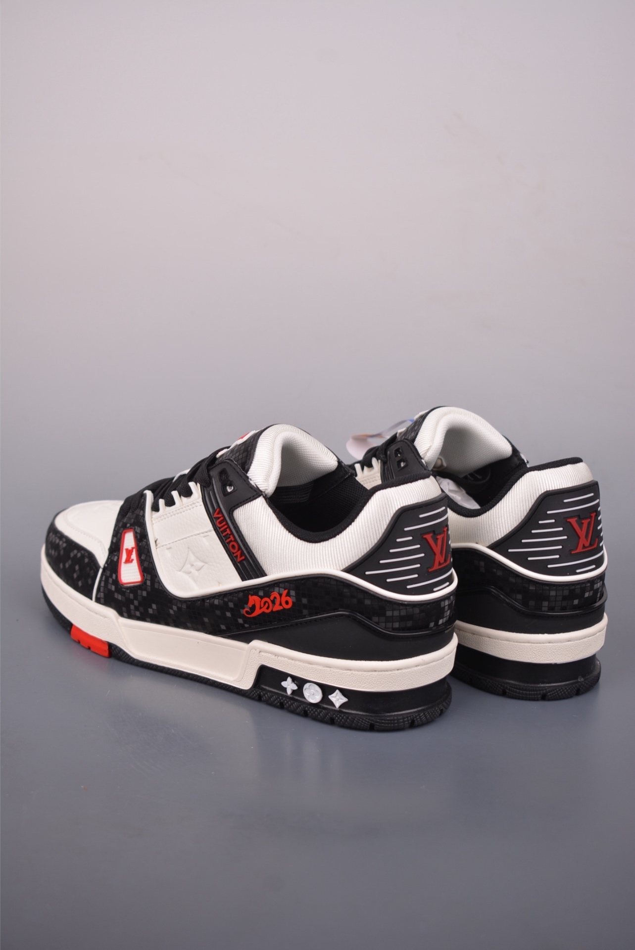 Louis Vuitton LV Trainer — Year of the Horse — Beige / Nero / Rosso — foto 3