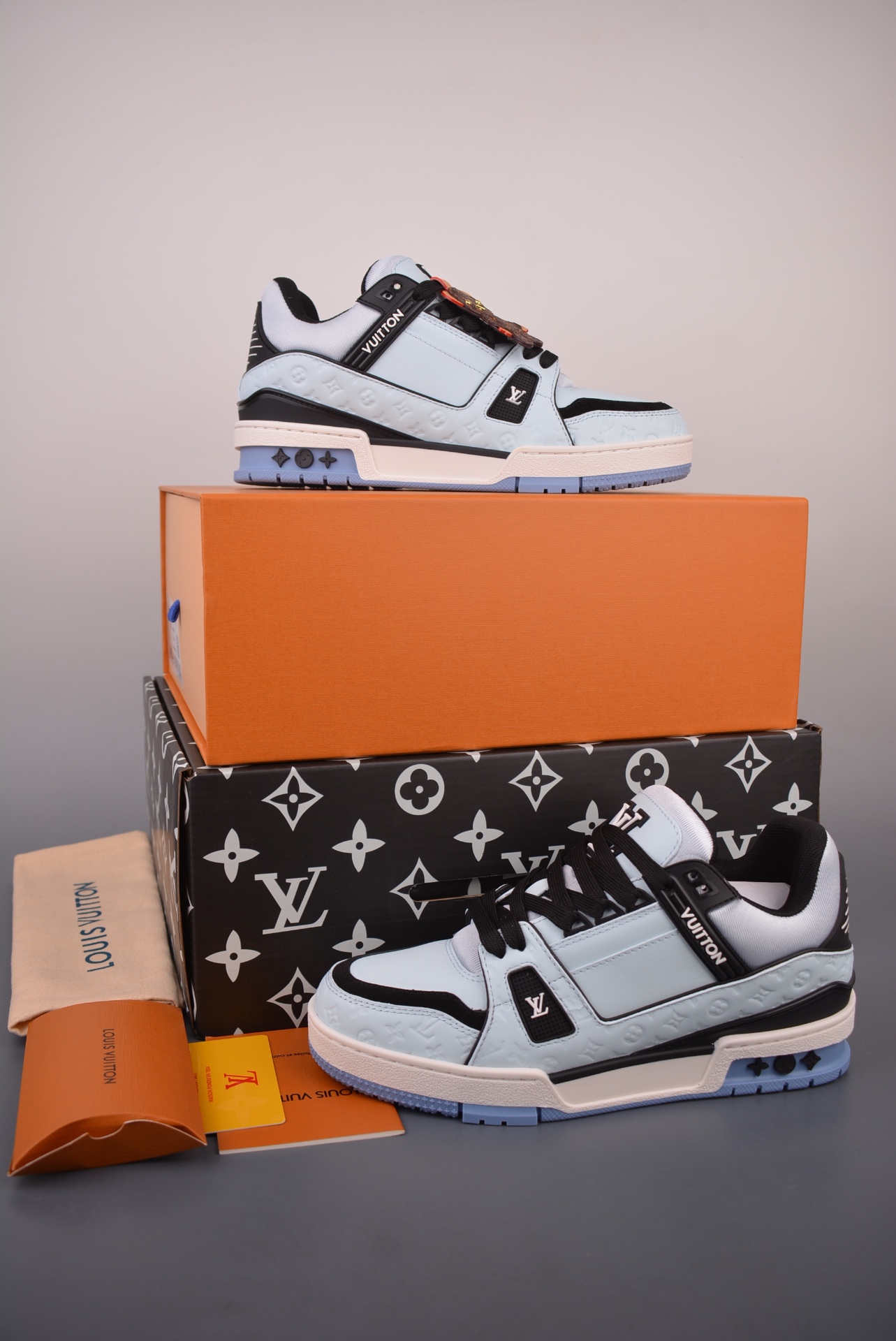 Louis Vuitton LV Trainer — Azzurro / Nero — foto 4