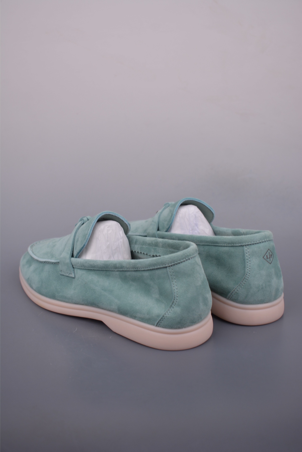 Loro Piana Loro Piana Summer Charms Walk — Lake Green Suede — XS56777 — foto 3